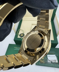 Rolex koopia (2 foto / 9)