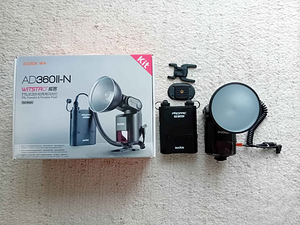 Godox Witstro AD360II-N TTL + aku (1 foto / 4)