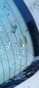 W202 Tagaklaas (2 foto / 2)