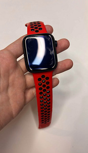 Apple Watch SE gen 2 (2 foto / 3)