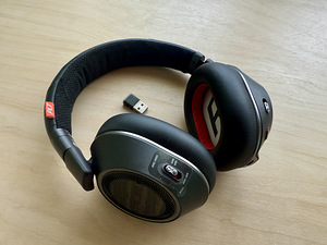 Plantronics Voyager 8200 (3 фото из 4)