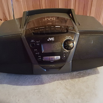 JVC магнитола