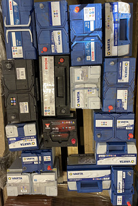 Auto aku AGM aku VARTA, BOSCH, EUROGLOBE, SONNAK, EXIDE (4 foto / 9)