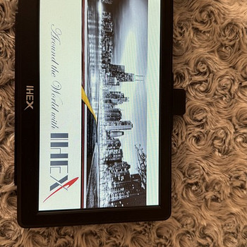 Продам gps навигатор