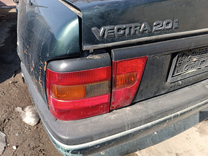 Opel vectra a передний левый фонарь (8 фото из 9)