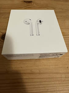 AirPods (2 foto / 3)