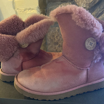 Ugg lambavillaga sees, suurus 38
