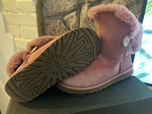 Ugg с овечей шерстью внутри, 38 размер (2 фото из 2)