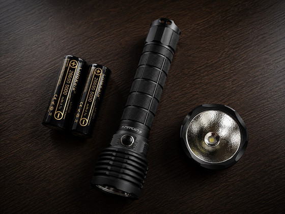 Фонарик Convoy L6 + аккумуляторы