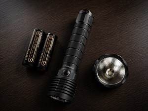 Фонарик Convoy L6 + аккумуляторы (1 фото из 4)