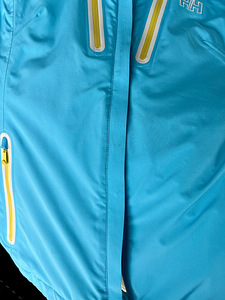 Куртка Helly Hansen размер L (8 фото из 8)