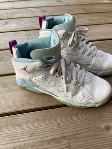 Nike air jordan (4 фото из 7)