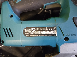 Продам лобзик Makita (2 фото из 3)