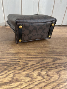 Сумка Coach (1 фото из 3)