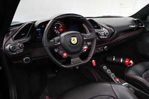 2017 FERRARI 488 SPIDER (6 фото из 6)