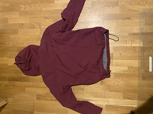 Napapijri (2 фото из 3)