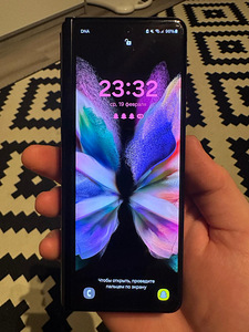 Samsung Galaxy Z Fold 3 (2 фото из 3)