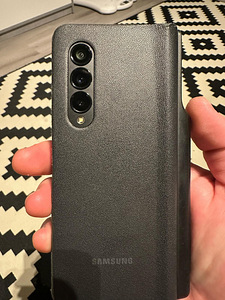 Samsung Galaxy Z Fold 3 (3 фото из 3)