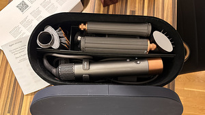 Dyson Airwrap multi-styler (2 foto / 3)