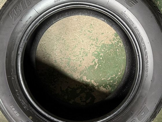 Шины Bridgestone 265/60R18