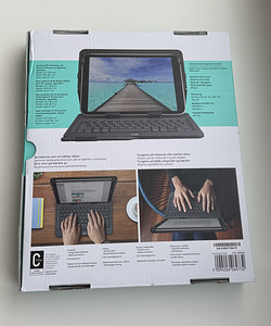 Logitech Universal Folio for 9-10" iOS , Android , Windows (2 фото из 2)