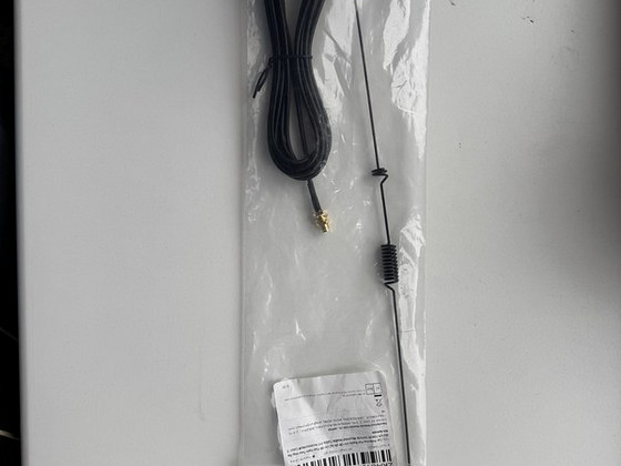 Väline antenn raadiosaatjatele UV-5R, UV-82, UV-9R