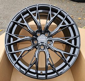 R22 veljed 5x112 a001 Audi MB Vw jne uued (1 foto / 2)