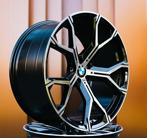 R22 veljed 5x112 BMW X5 X6 g05 g06 style 741m uued (1 foto / 4)