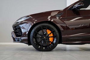 2022 LAMBORGHINI URUS (2 фото из 4)