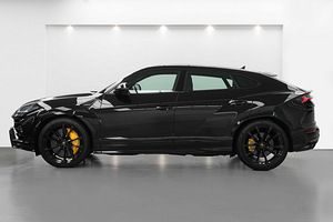 2022 LAMBORGHINI URUS (1 լուսանկար / 5)