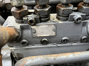 Sisu/Valmet 420 diisel mootor (2 foto / 10)