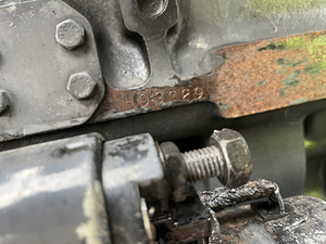 Sisu/Valmet 420 diisel mootor (3 foto / 10)