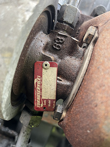 Sisu/Valmet 420 diisel mootor (4 foto / 10)