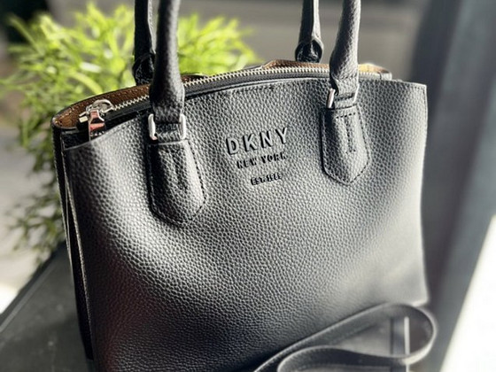 DKNY