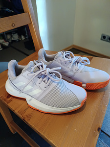 Теннисные кроссовки Adidas S35 (2 фото из 7)
