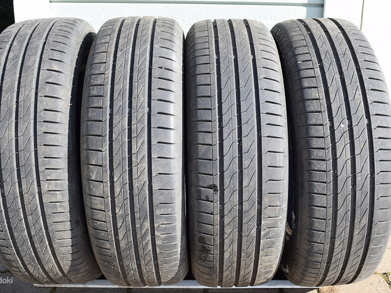 Suverehvid Continental Ultracontact 185 65 R15 88T
