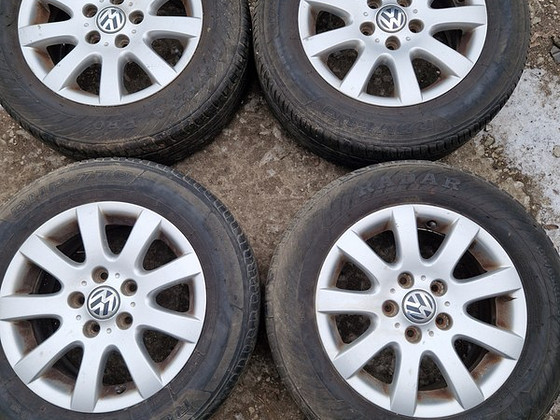 Vw 15" литые диски 5x112