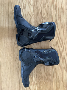Moto saapad DAINESE Torque D1 Out Gore-Tex, suurus 43 (3 foto / 6)