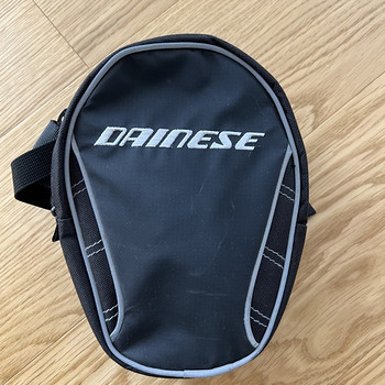 Мото сумка на пояс DAINESE