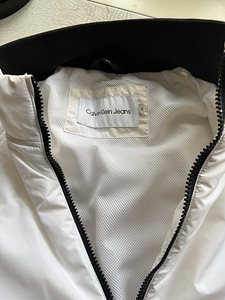 Куртка Calvin Klein унисекс (4 фото из 4)