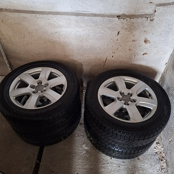 Originaalsed Audi veljed talverehvidega r17
