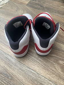 Ketsid Air Jordan. (1 foto / 4)