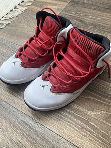 Ketsid Air Jordan. (4 foto / 4)