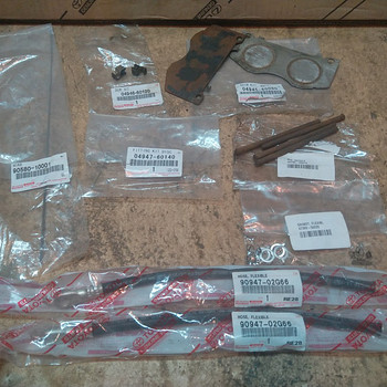 Toyota Land Cruiser 0494560080 4777122030 0494760140