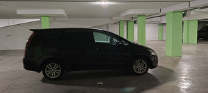 Mitsubishi grandis (6 լուսանկար / 15)