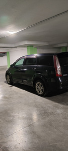 Mitsubishi grandis (7 լուսանկար / 15)