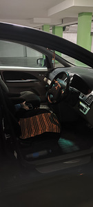 Mitsubishi grandis (13 լուսանկար / 15)