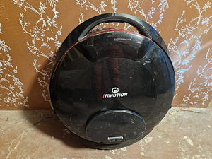 Моноколесо Inmotion V8 (2 фото из 2)