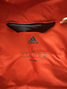 Куртка adidas весна-осень (2 фото из 2)