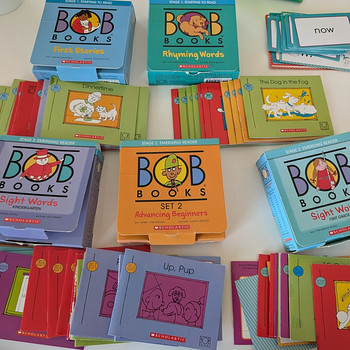 5 наборов книг Bob